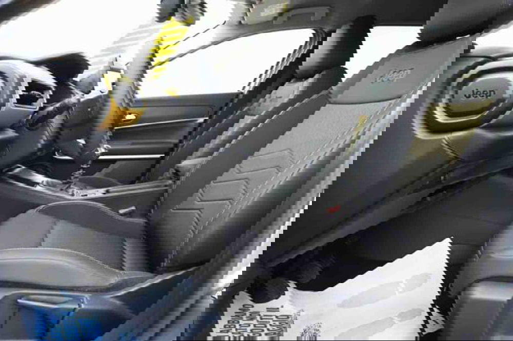 Jeep Avenger usata a Torino (14)