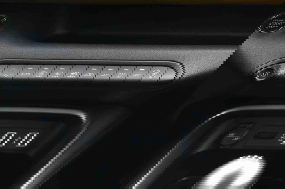 Jeep Avenger usata a Torino (19)