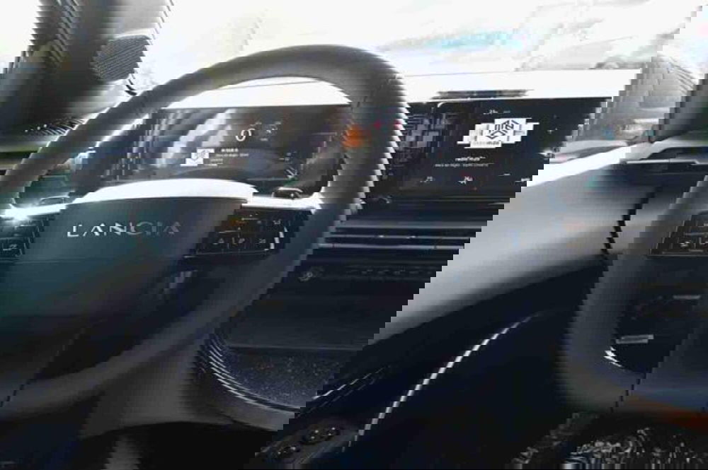 Lancia Ypsilon nuova a Torino (16)