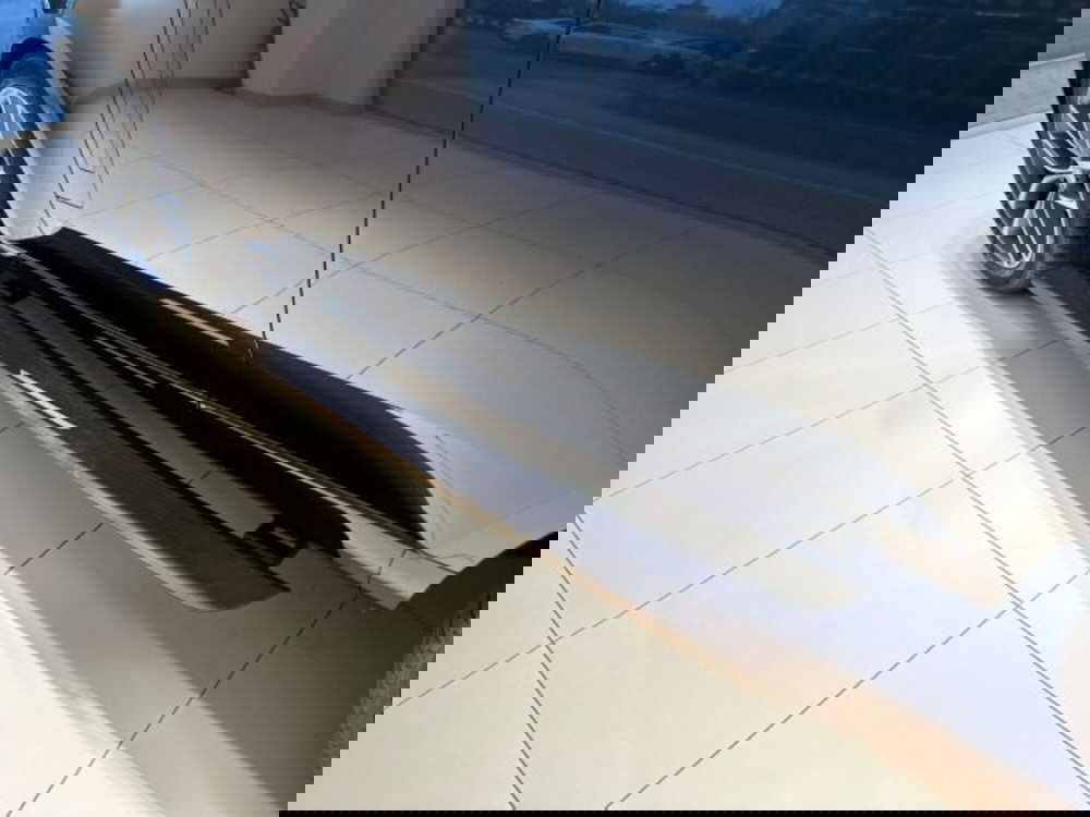 Land Rover Range Rover nuova a Modena (11)