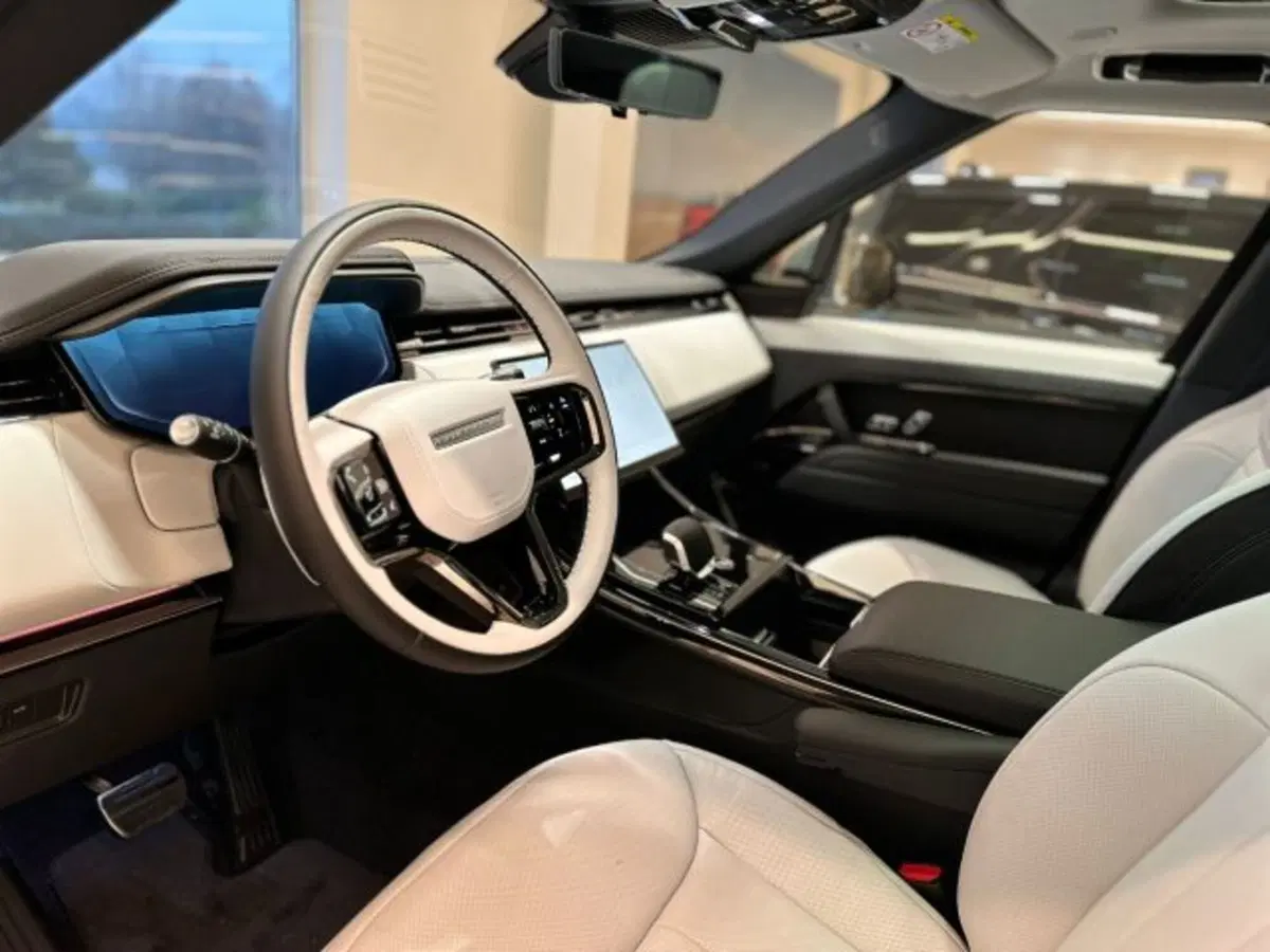 Land Rover Range Rover Sport nuova a Modena (10)
