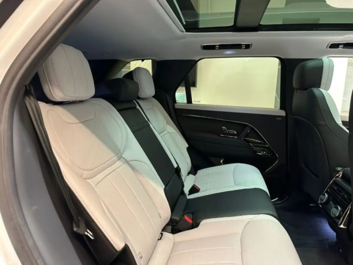 Land Rover Range Rover Sport nuova a Modena (12)