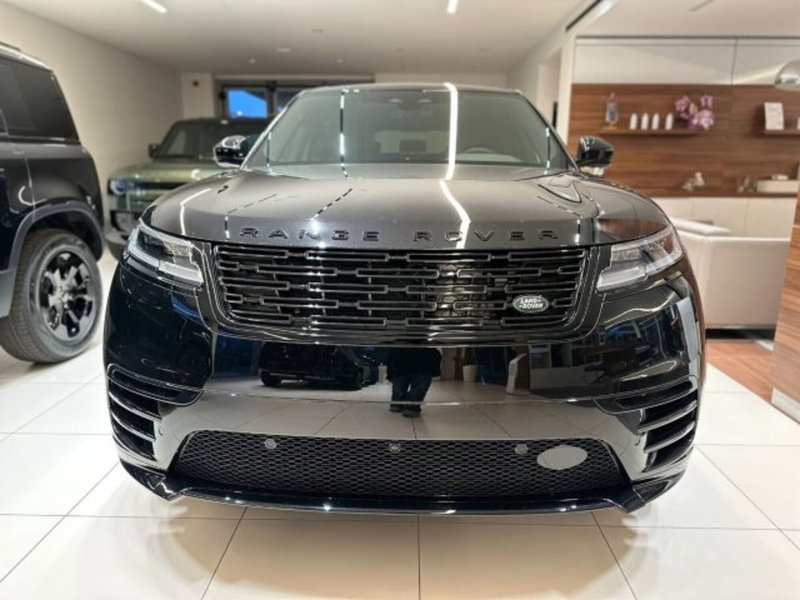 Land Rover Range Rover Velar nuova a Modena (2)
