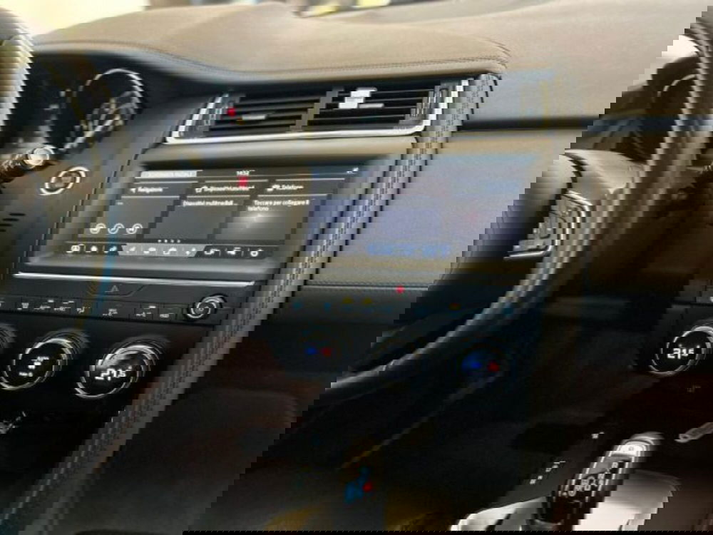 Jaguar E-Pace usata a Modena (4)