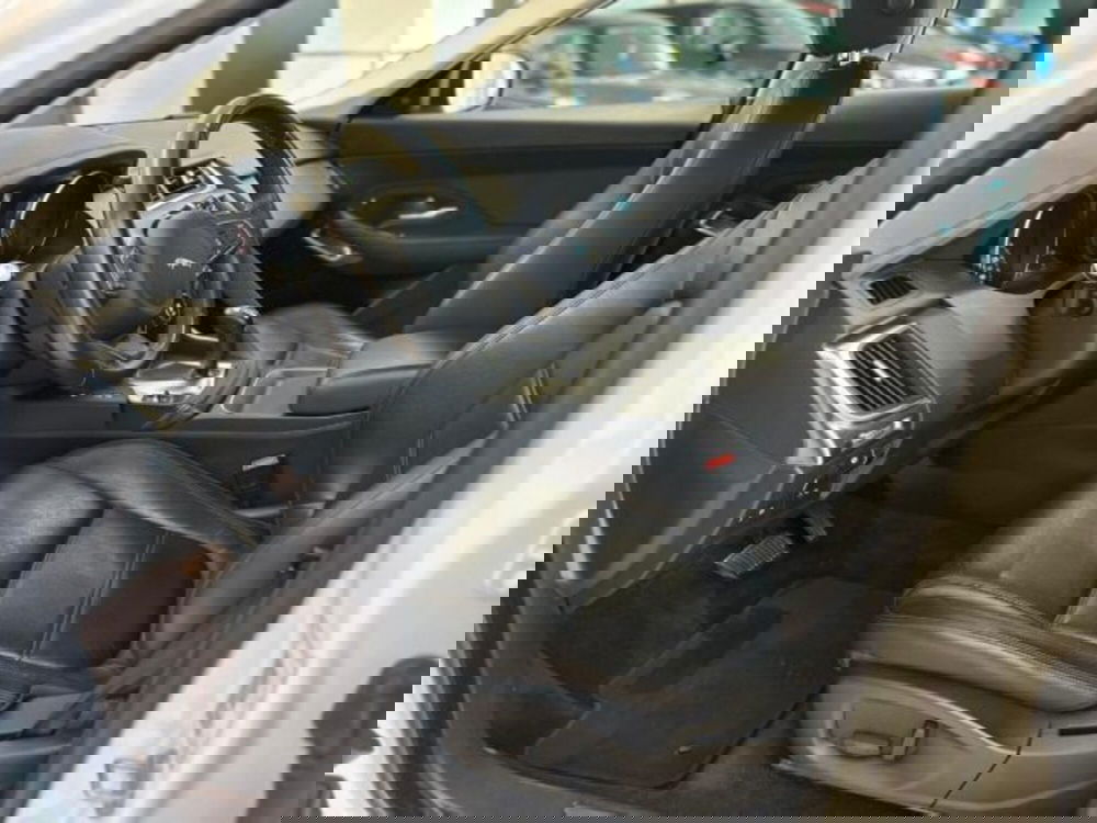 Jaguar E-Pace usata a Modena (5)