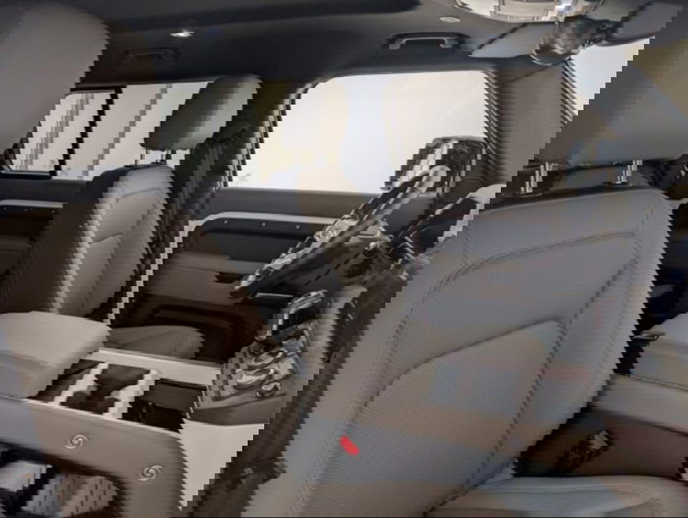 Land Rover Defender usata a Cuneo (9)