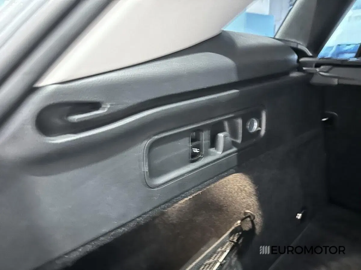 Mercedes-Benz GLC usata a Bari (15)