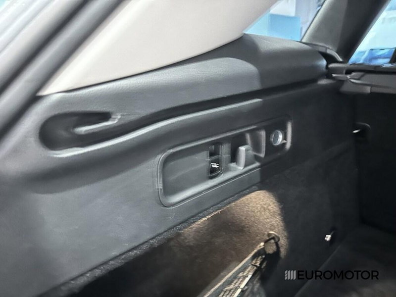 Mercedes-Benz GLC usata a Bari (15)