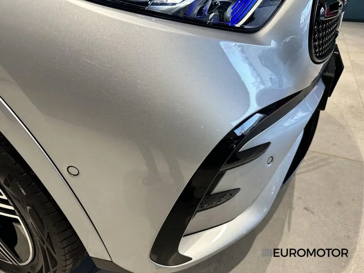 Mercedes-Benz GLC usata a Bari (3)