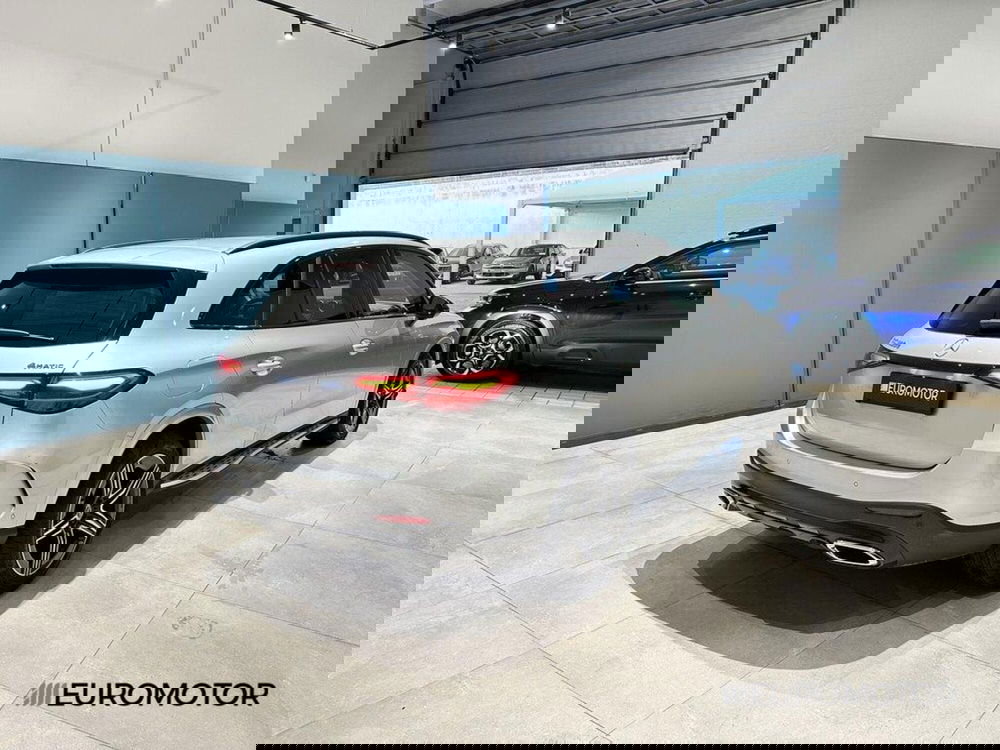 Mercedes-Benz GLC usata a Bari (7)