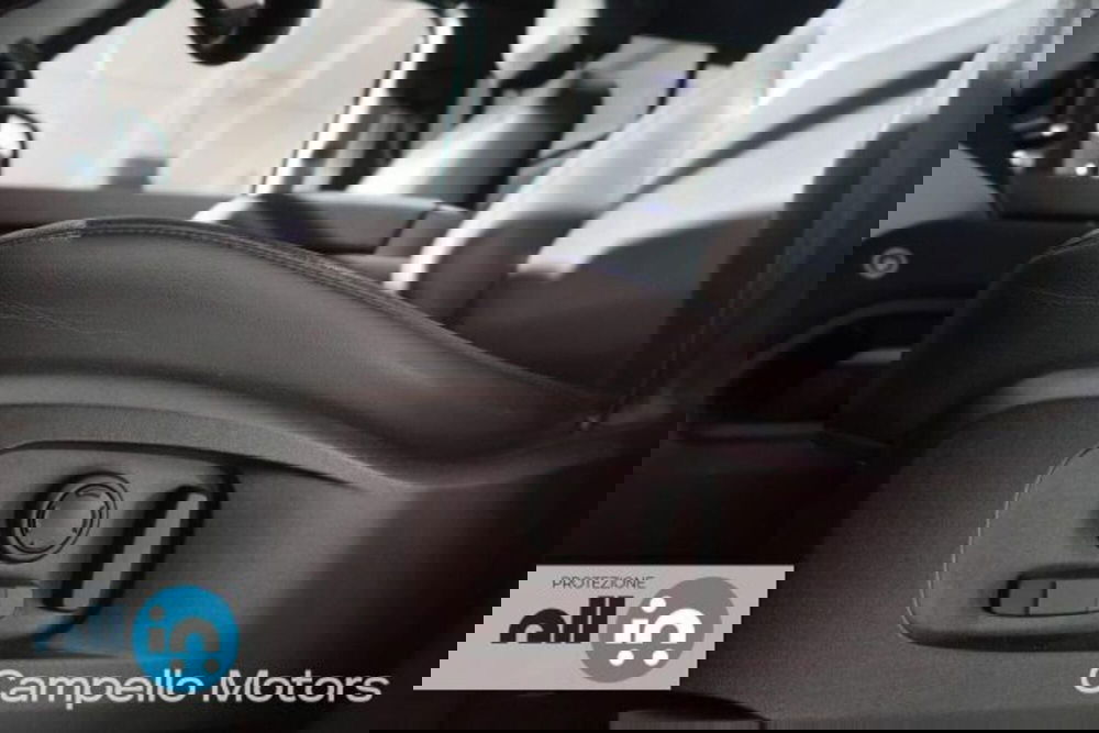 Land Rover Defender usata a Venezia (16)