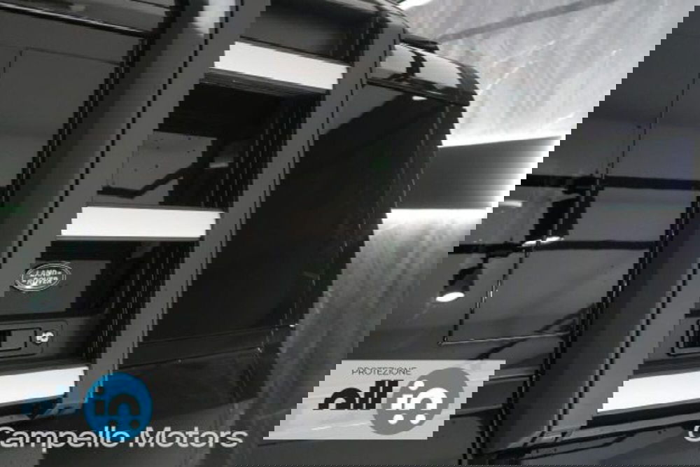 Land Rover Defender usata a Venezia (18)