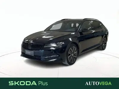 Skoda Superb Station Wagon 2.0 TDI EVO 150 CV SCR DSG Wagon SportLine del 2022 usata a Arzignano
