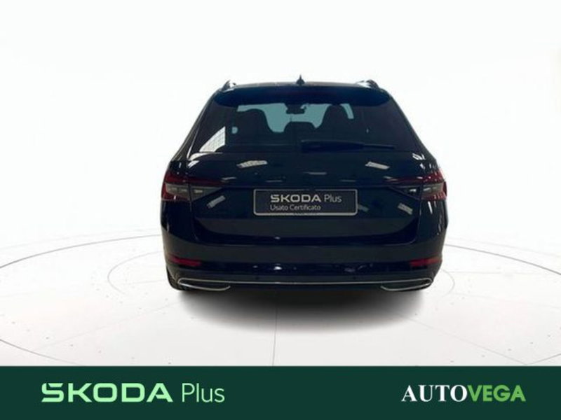 Skoda Superb Station Wagon usata a Vicenza (5)