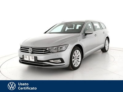 Volkswagen Passat Variant 2.0 TDI DSG Business BlueMotion Tech del 2024 usata a Arzignano