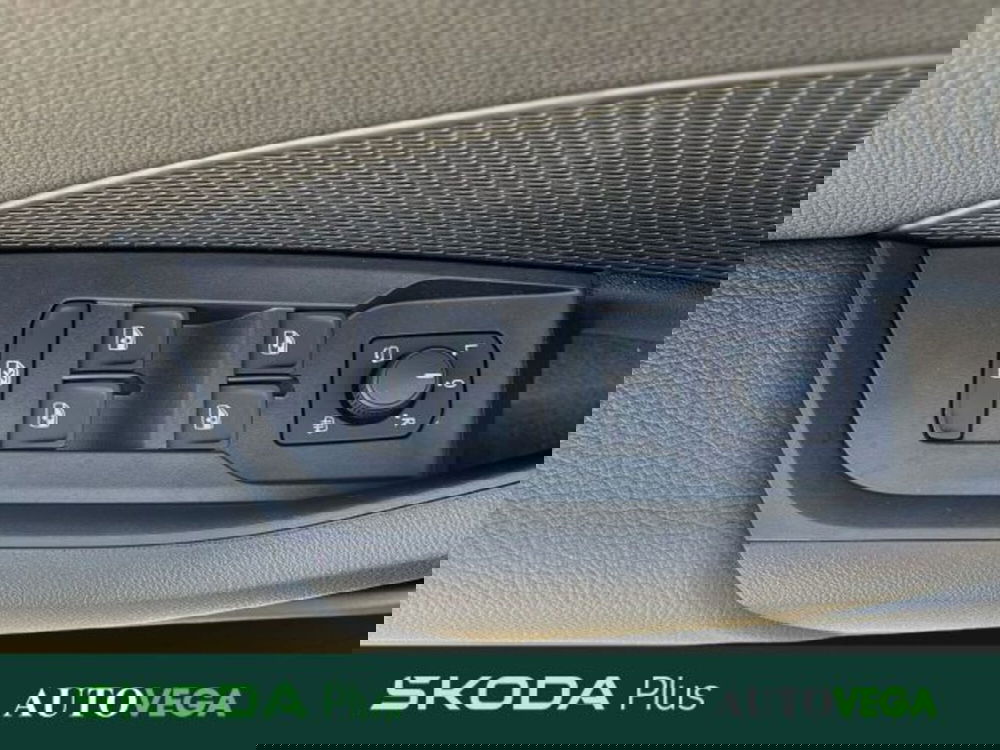 Skoda Octavia Station Wagon nuova a Vicenza (13)