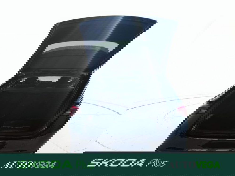 Skoda Octavia Station Wagon nuova a Vicenza (14)