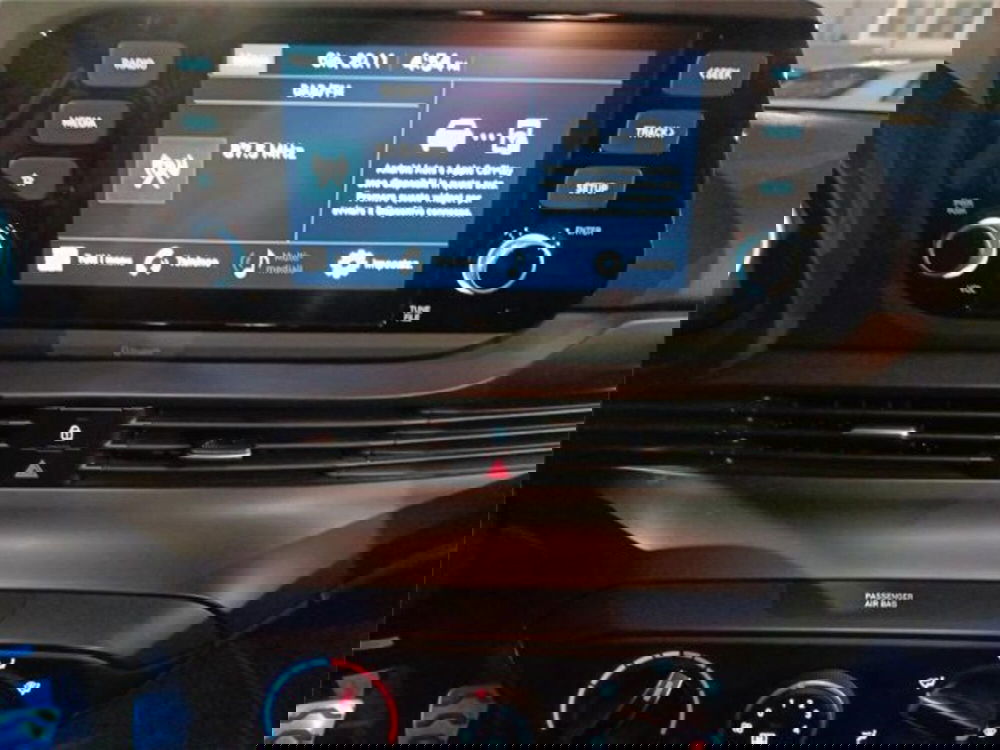 Hyundai Bayon usata a Bari (19)