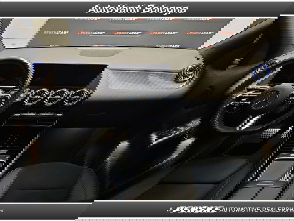 Mercedes-Benz GLA SUV usata a Bologna (9)