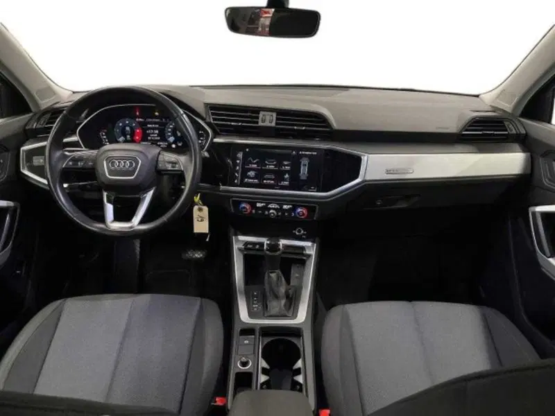 Audi Q3 Sportback usata a Bologna (9)