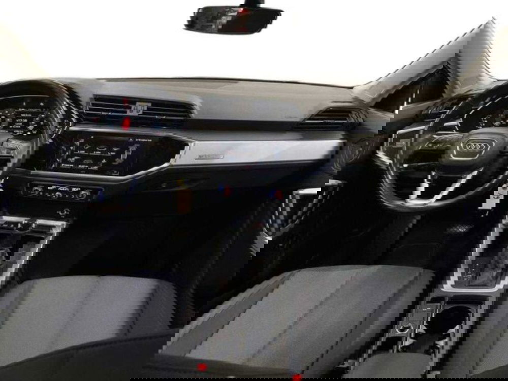 Audi Q3 Sportback usata a Bologna (9)