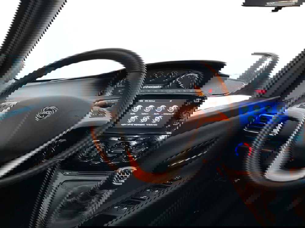 Lancia Ypsilon usata a Torino (12)