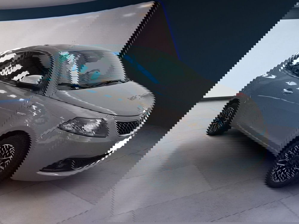 Lancia Ypsilon usata a Torino (3)