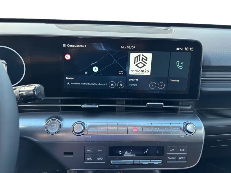 Hyundai Kona nuova a Pistoia (14)
