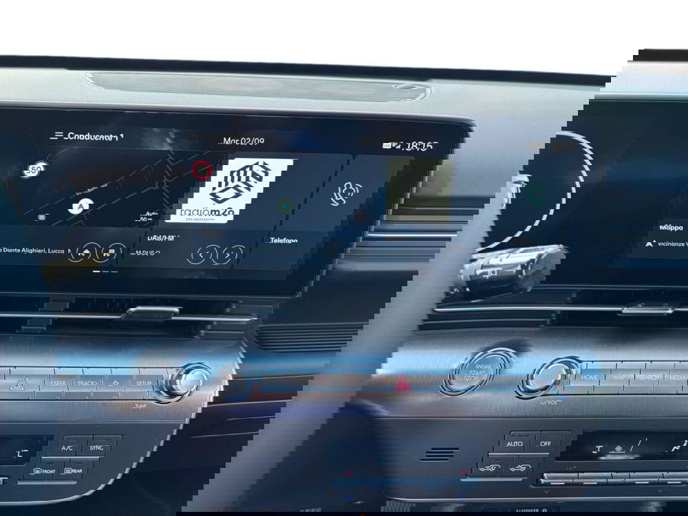 Hyundai Kona nuova a Pistoia (14)