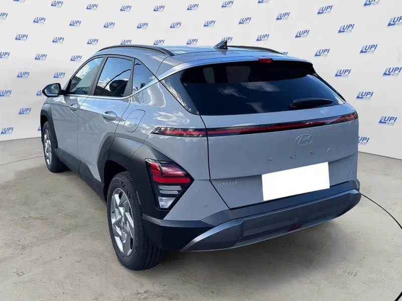 Hyundai Kona nuova a Pistoia (3)