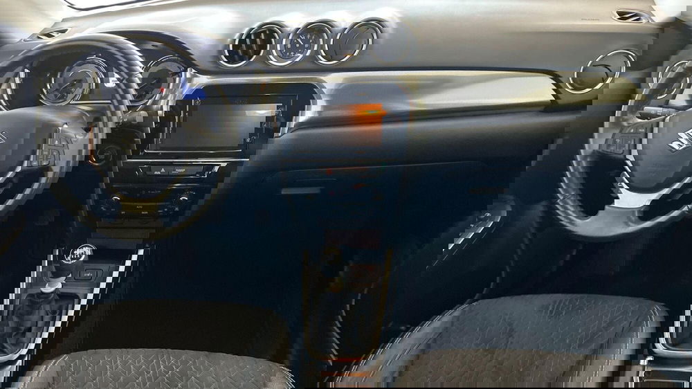 Suzuki Vitara usata a Viterbo (7)