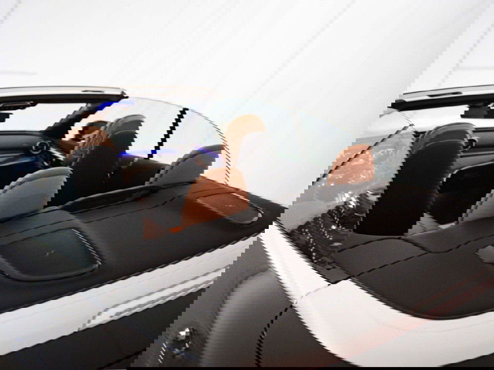 Mercedes-Benz CLE Cabrio nuova a Rimini (12)