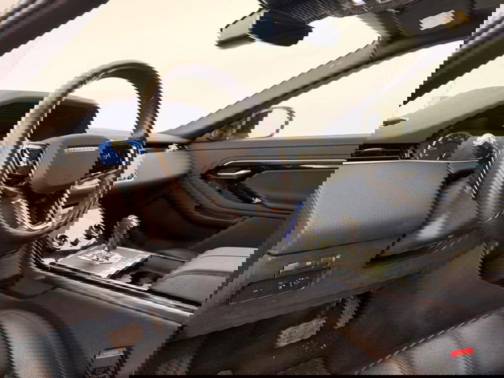 Land Rover Range Rover Evoque usata a Venezia (8)