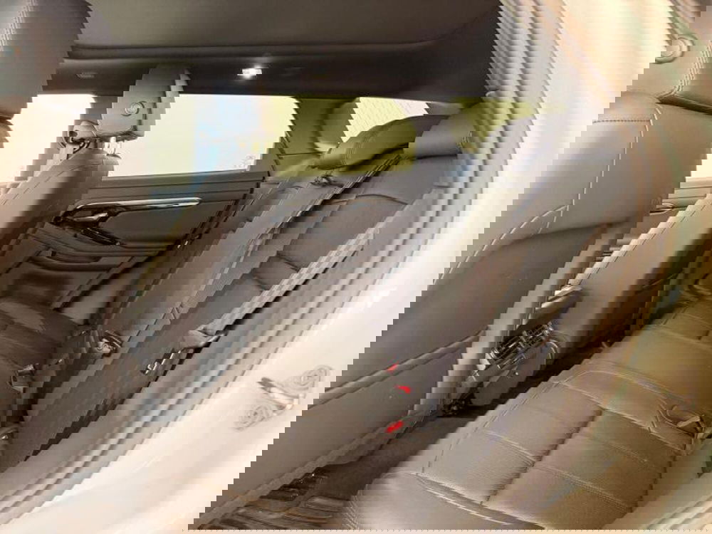 Land Rover Range Rover Evoque usata a Venezia (9)