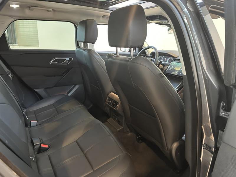 Land Rover Range Rover Velar usata a Venezia (6)