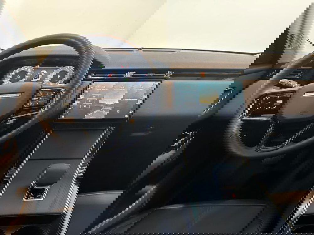 Land Rover Range Rover Velar usata a Venezia (9)