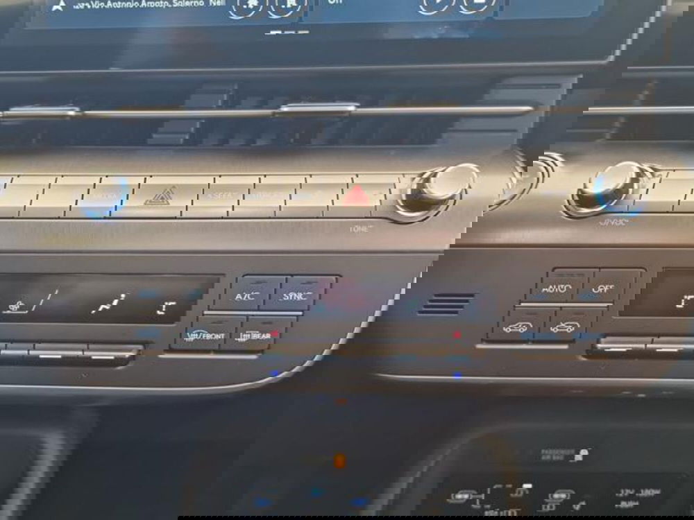 Hyundai Kona usata a Salerno (18)