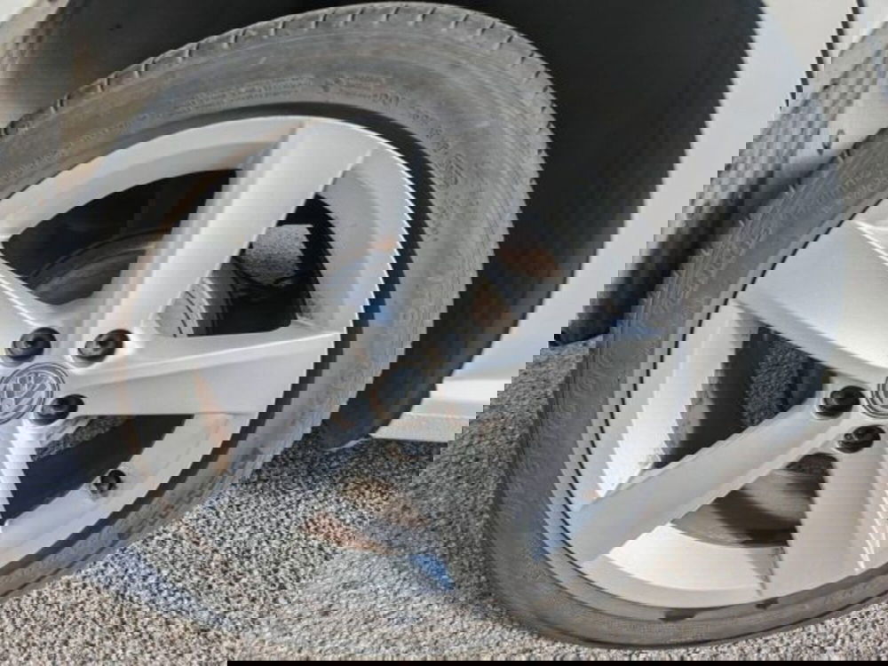 Volkswagen Polo nuova a Potenza (10)