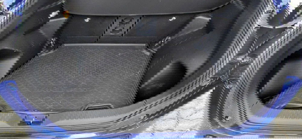 Toyota Yaris Cross usata a Cosenza (14)