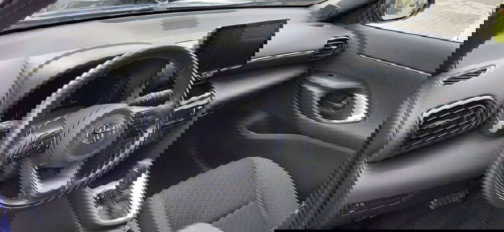 Toyota Yaris Cross usata a Cosenza (9)