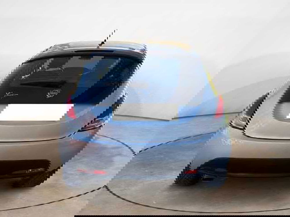 Lancia Ypsilon usata a Siena (4)