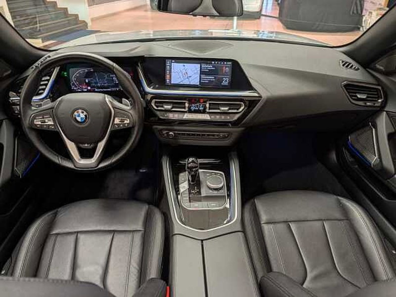 BMW Z4 Cabrio usata a Teramo (14)