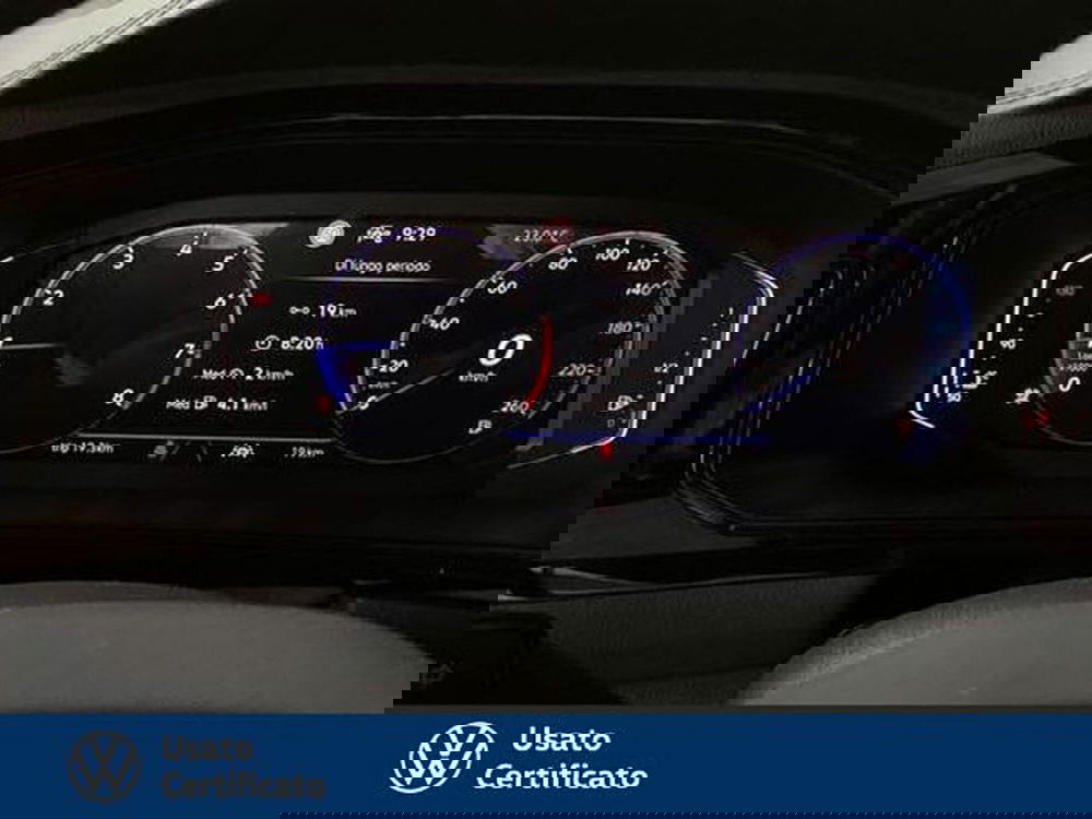 Volkswagen T-Roc nuova a Vicenza (12)