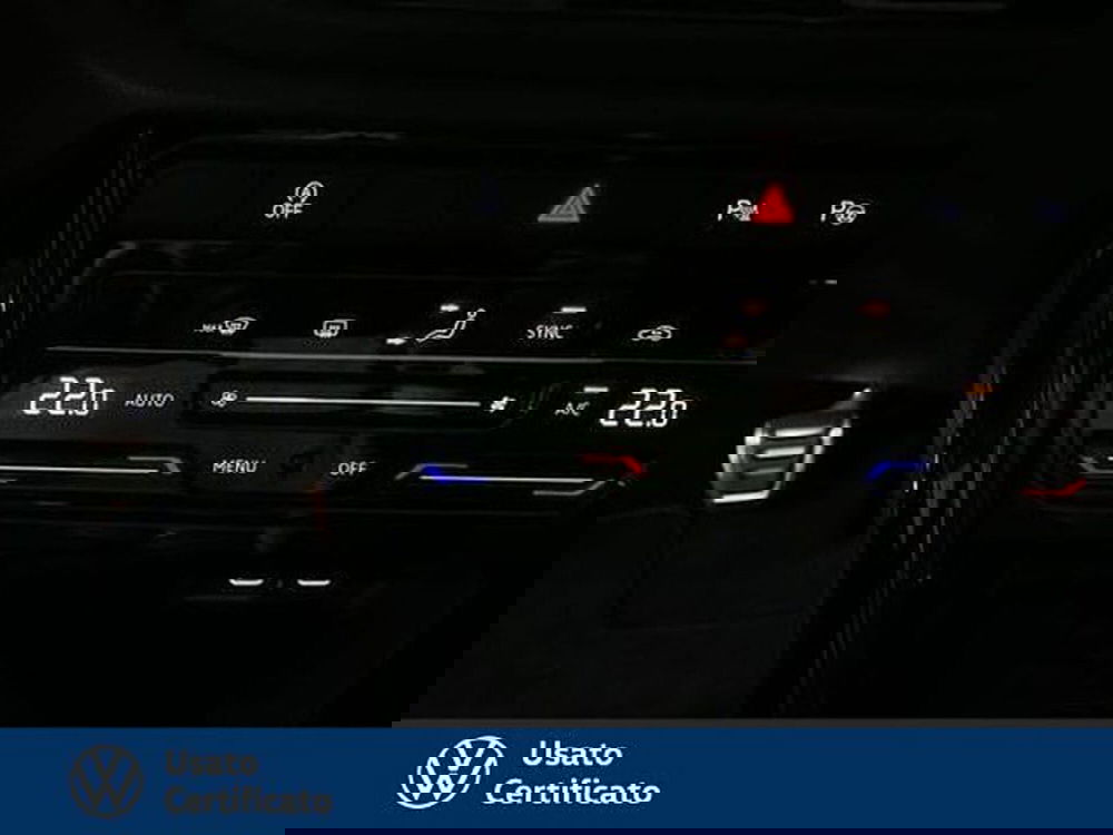 Volkswagen T-Roc nuova a Vicenza (15)