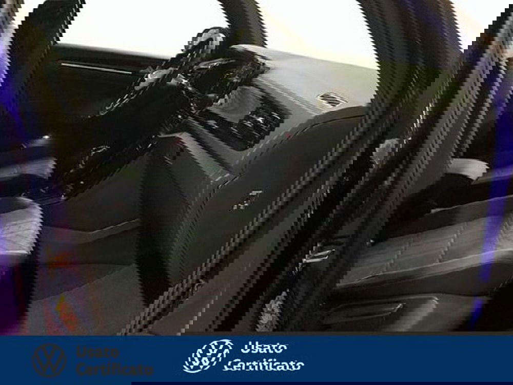 Volkswagen T-Roc nuova a Vicenza (6)