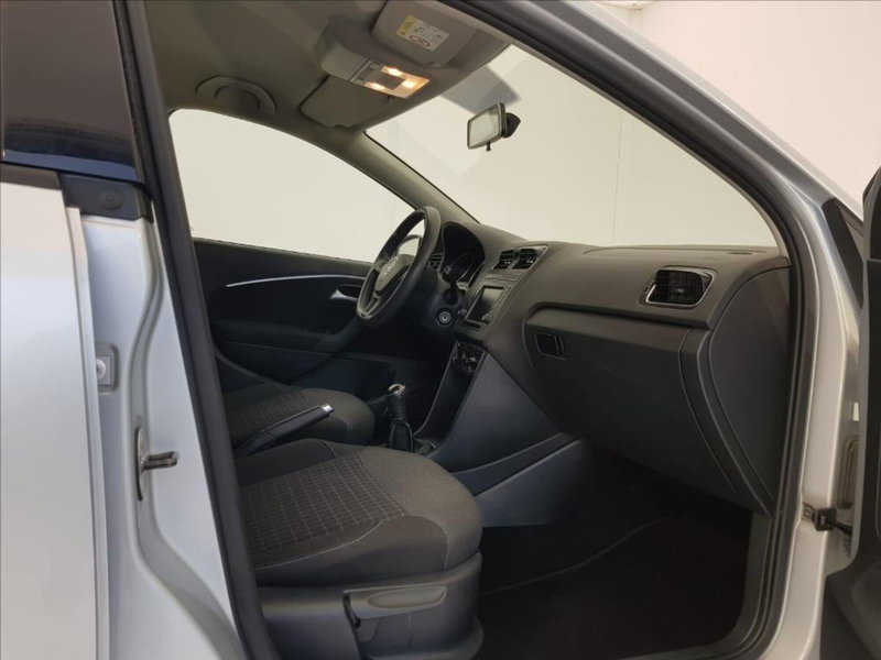 Volkswagen Polo usata a Lucca (10)