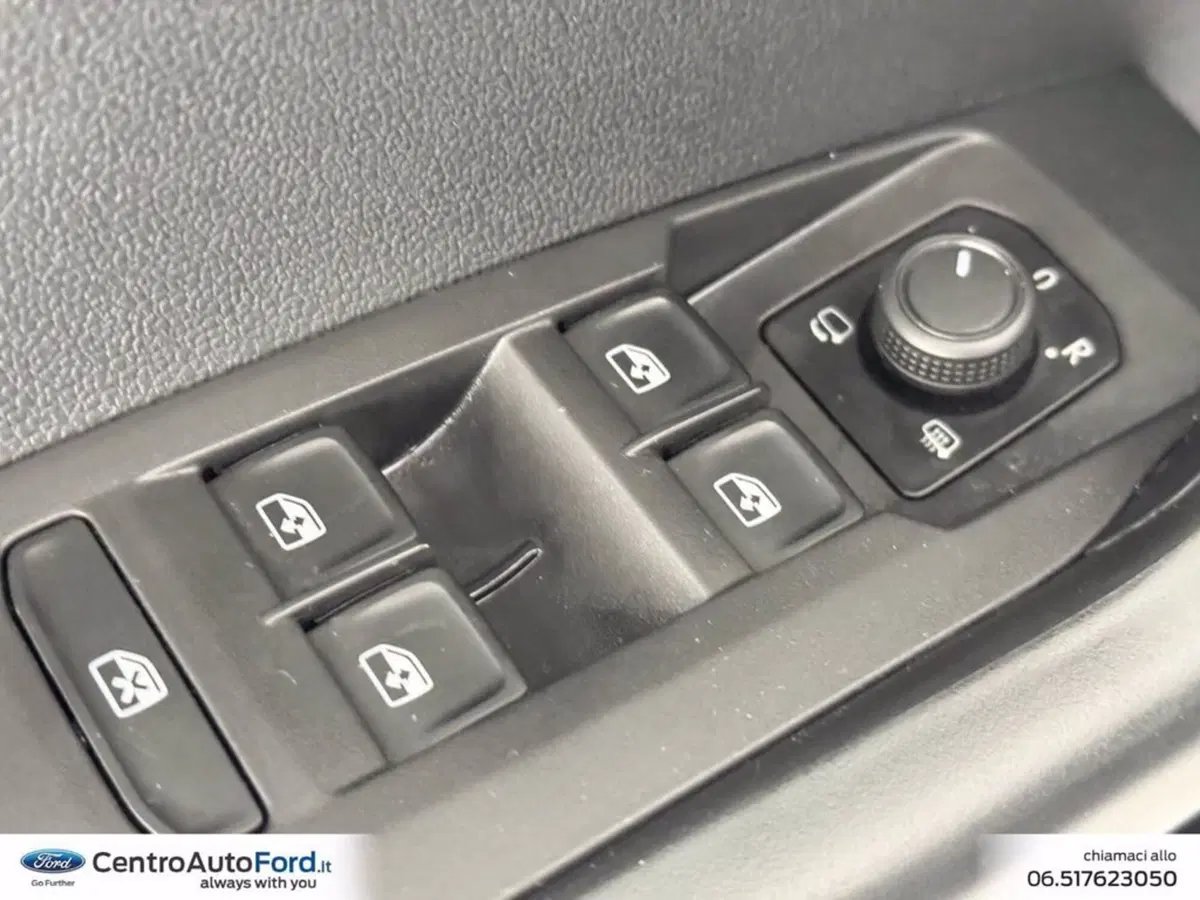Volkswagen T-Cross usata a Roma (19)