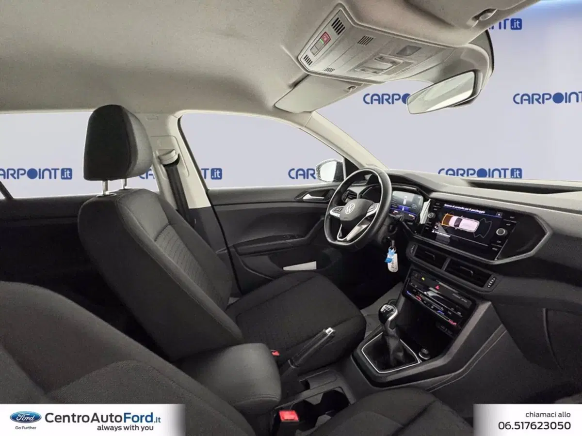 Volkswagen T-Cross usata a Roma (6)