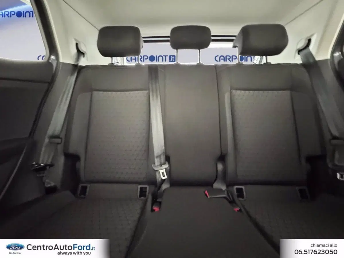 Volkswagen T-Cross usata a Roma (9)