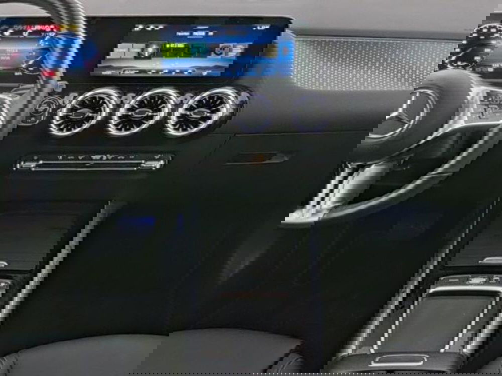 Mercedes-Benz GLA SUV usata a Milano (8)